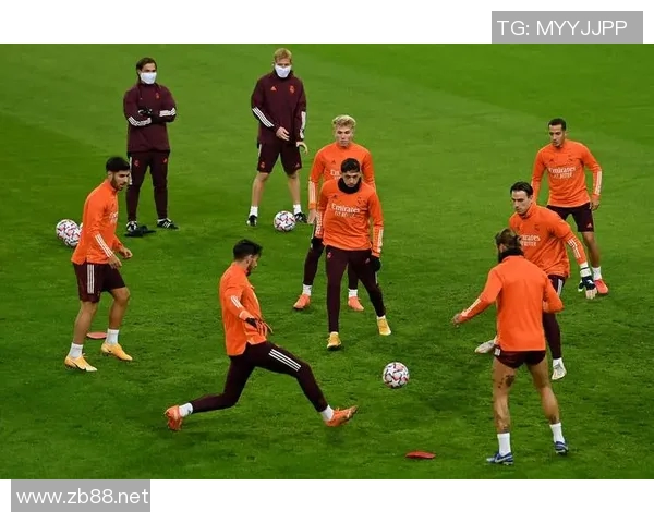 《探讨射门技巧与策略在足球比赛中的关键作用与训练方法》