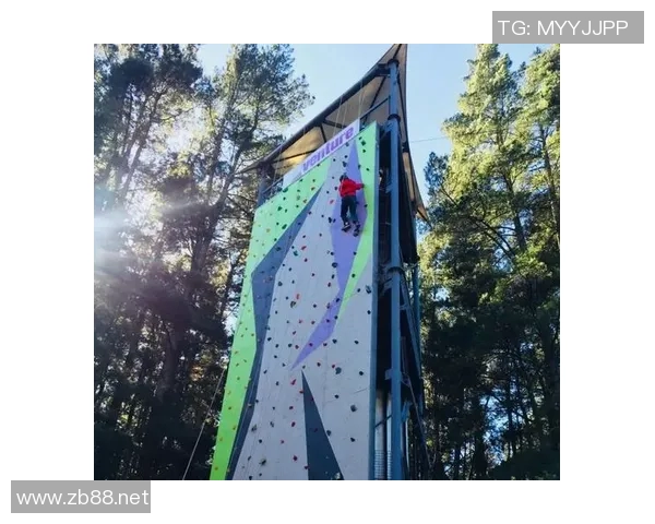 对话攀岩女将周静探讨她的攀岩生涯与心路历程