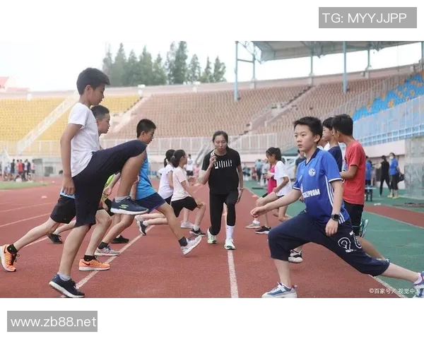 深圳篮球队心理素质揭秘：如何在赛场上保持冷静与决心