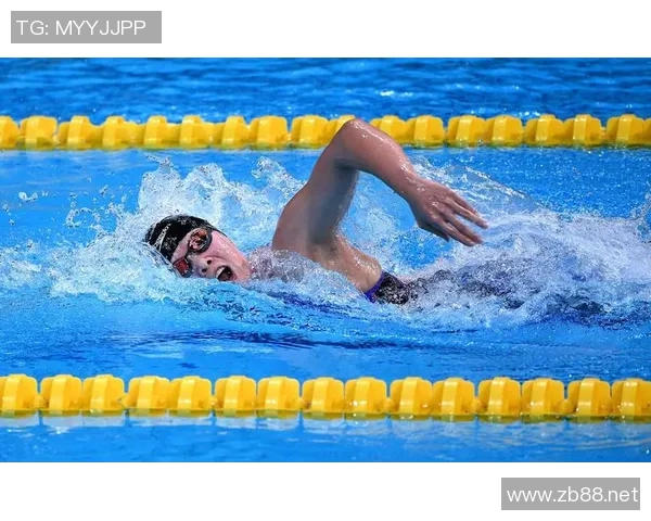 游泳训练提升技巧与身体素质的全面解析与实战指导